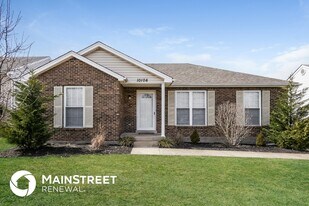 10106 Greenfield Woods Cir in Louisville, KY - Building Photo