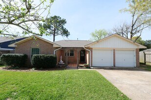 5331 Inwood Dr in Katy, TX - Building Photo