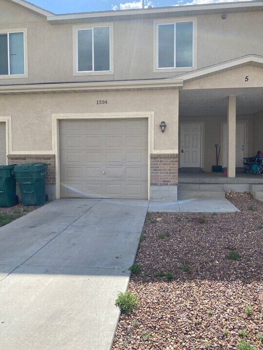 1385 S 675 E in Vernal, UT - Building Photo