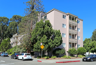 206 Chumalia St in San Leandro, CA - Building Photo - Building Photo