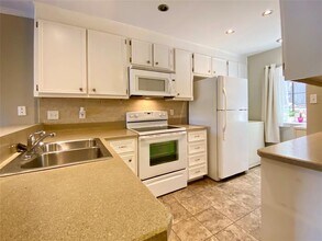 1804 Capital Pkwy in Austin, TX - Building Photo - Building Photo