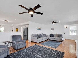 1513 State Rd S-20-457 in Ridgeway, SC - Building Photo