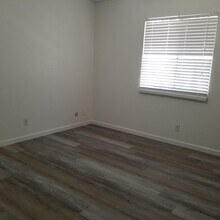 981 Sierra Ave in Clovis, CA - Building Photo - Building Photo