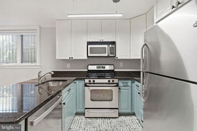 1740 18th St NW in Washington, DC - Building Photo - Building Photo