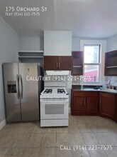 175 Orchard St in Yonkers, NY - Building Photo - Building Photo