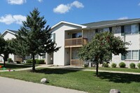 IRISH SPRING in Neenah, WI - Foto de edificio - Building Photo