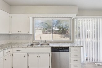 3717 Terry Way in Del City, OK - Building Photo - Building Photo