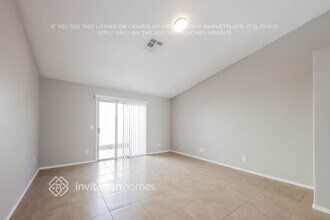 8520 W Palm Ln in Phoenix, AZ - Building Photo - Building Photo