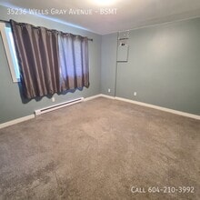 35236 Wells Gray Ave in Abbotsford, BC - Building Photo - Building Photo