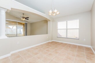 108 Thornbury Ln in Kissimmee, FL - Foto de edificio - Building Photo