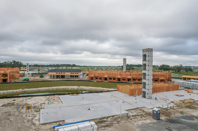 Sundance Trails Apartments in Wildwood, FL - Building Photo - Building Photo