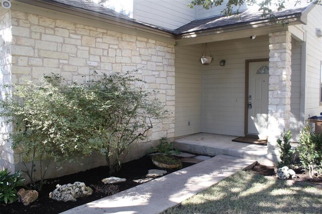 2618 Gwendolyn Ln in Austin, TX - Building Photo - Building Photo