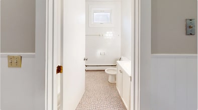 50-56 Burnett St, Unit 1 in Boston, MA - Building Photo - Building Photo