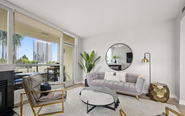 property at 555 Front St