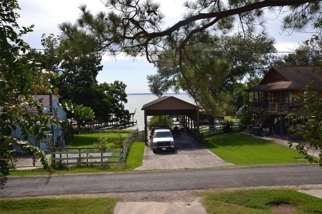 property at 257 Seagull Landing