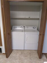 641 Kimberlite St in Tiffin, IA - Building Photo - Building Photo