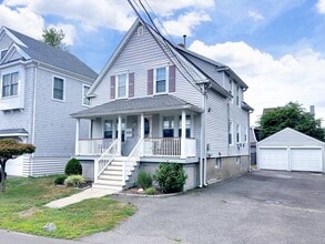 66 Veres St in Fairfield, CT - Building Photo - Building Photo