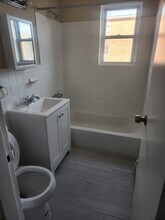 366 Park Ave in Orange, NJ - Building Photo - Building Photo