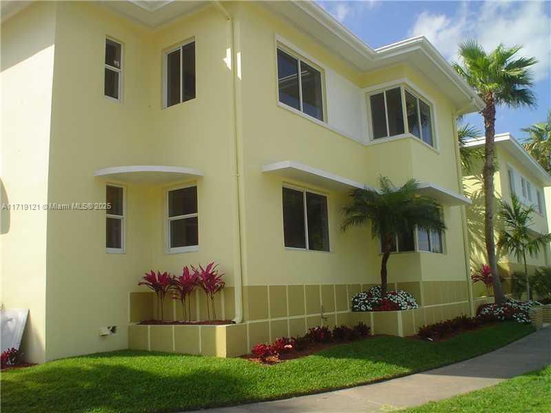 2931 Sheridan Ave in Miami Beach, FL - Building Photo