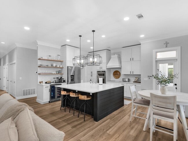property at 55 Azure Pl