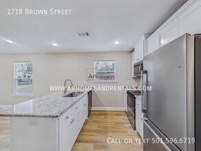 1718 Brown St in Little Rock, AR - Building Photo - Building Photo