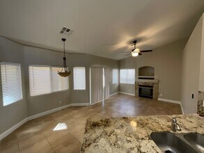3301 Sabino Canyon St in Las Vegas, NV - Building Photo - Building Photo