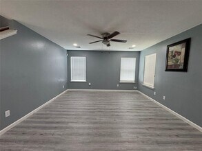 12006 Mallard Stream Ct in Houston, TX - Building Photo - Building Photo