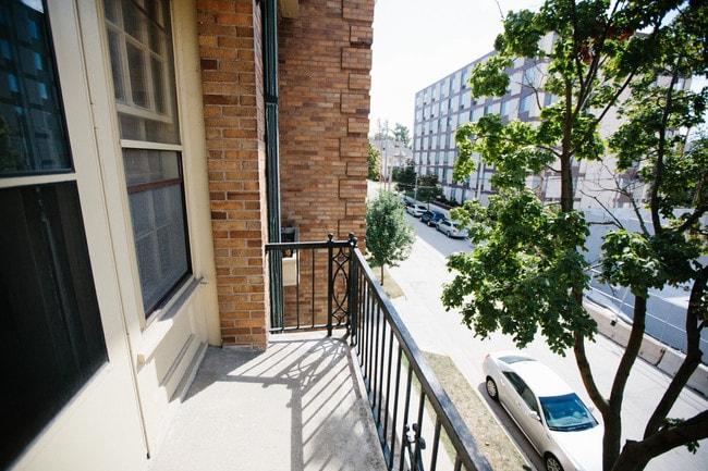 Leiland in Milwaukee, WI - Building Photo - Building Photo