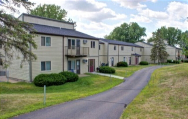 Winsor Drive Apartments in Eau Claire, WI - Foto de edificio - Building Photo