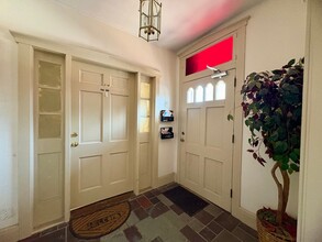 216 S Market St in Elizabethtown, PA - Building Photo - Building Photo