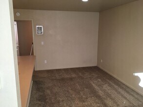 418 NE Quimby Ave in Bend, OR - Building Photo - Building Photo