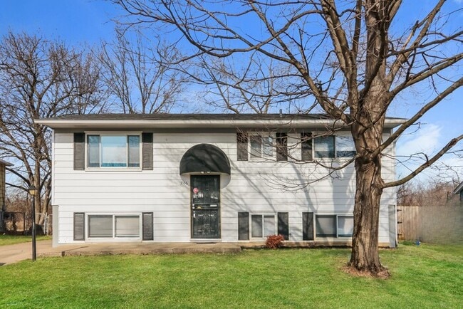 3166 Valley Park Ave