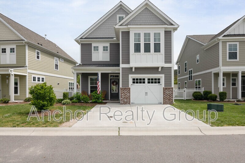 5025 Shell Cove Ln in Virginia Beach, VA - Building Photo