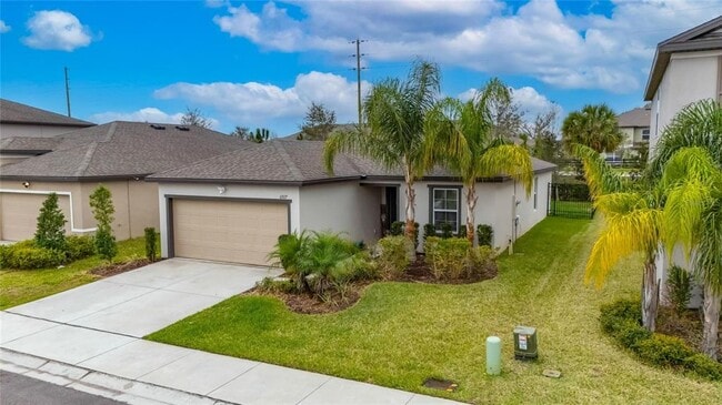 6927 Shelby Lynn Way in Zephyrhills, FL - Building Photo - Building Photo