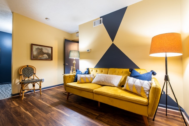 property at 1225 S 6th St