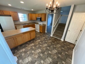 289 Malamute Ln in Greensboro, NC - Building Photo - Building Photo