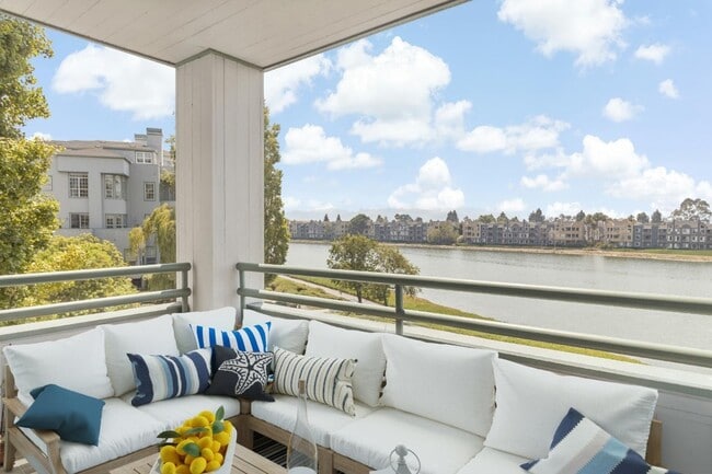property at 720 Promontory Point Ln