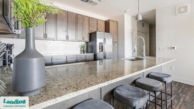 20915 Wilderness Oak, Unit 2404 in San Antonio, TX - Building Photo - Building Photo