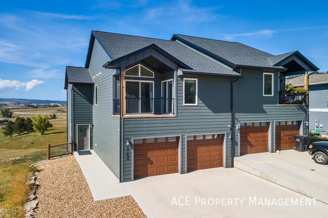 property at 1740 Harmony Heights Ln