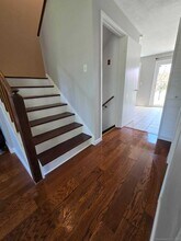 9 Ambassador Dr in Manchester, CT - Building Photo - Building Photo