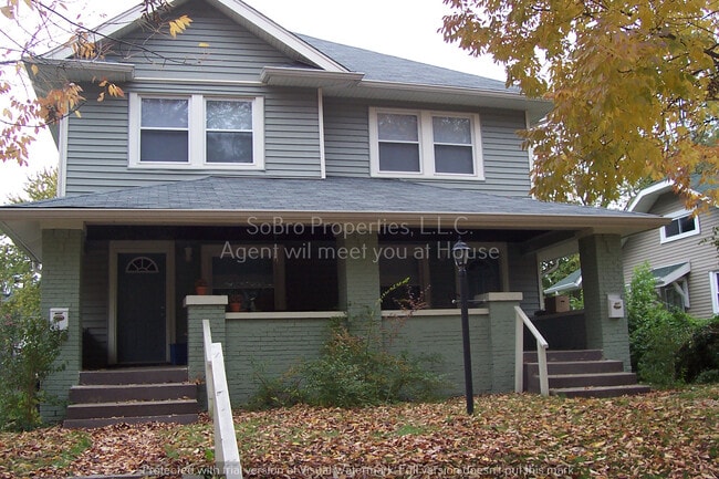 property at 4052 N Park Ave