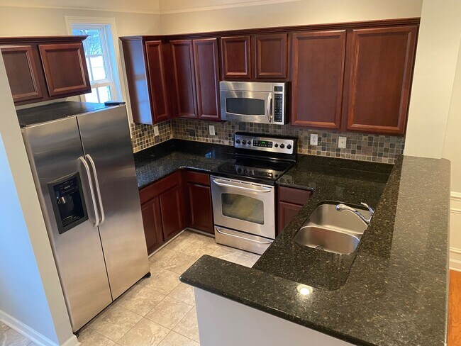 10423 Rocky Ford Club Rd in Charlotte, NC - Building Photo - Building Photo