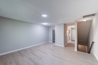 936 S Fifth St in Mebane, NC - Building Photo - Building Photo