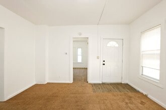 257 Alphonse St in Rochester, NY - Building Photo - Building Photo