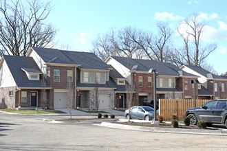 The Midlands Phase II in Lexington, KY - Building Photo - Building Photo