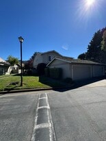 3850 Rio Rd in Carmel, CA - Building Photo