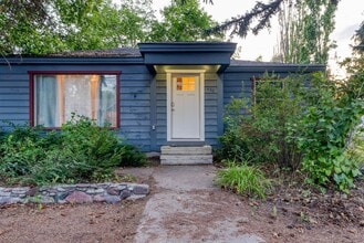 430 S Meridian Rd in Kalispell, MT - Building Photo - Building Photo