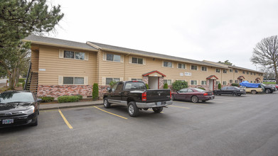 Meadow Park in Beaverton, OR - Foto de edificio - Building Photo