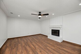 5603 Fireside Dr in Arlington, TX - Building Photo - Building Photo