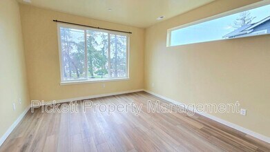 2467 Schley Blvd in Bremerton, WA - Building Photo - Building Photo